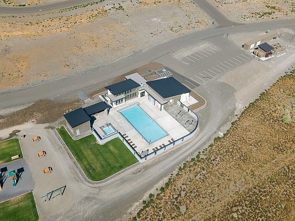 4th image of 180 Basin Pointe Loop