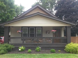 3304 Van Zandt Rd, Waterford, MI 48329