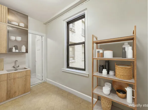 345 West 88th Street image 1 of 4