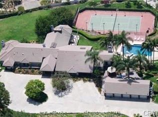 210 Oak Knoll Dr, Glendora, CA 91741