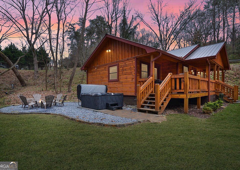 1st image of 165 Corbin Hill Rd