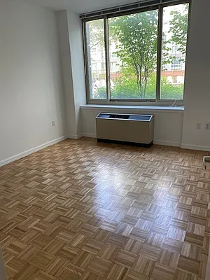Rented by Bozzuto Management | media 13