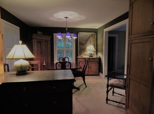 926 N Cleveland St, Arlington, VA 22201