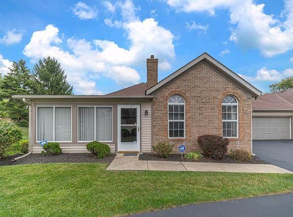 2nd image of 112 Villa Side Ln