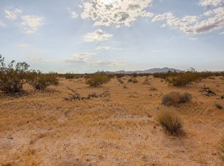10 Mantonya Rd, Twentynine Palms, CA 92277