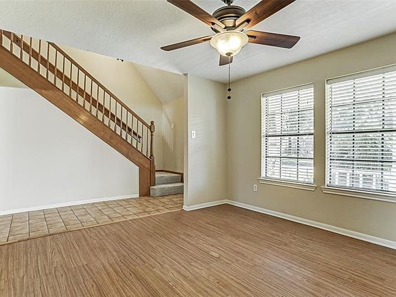 3rd image of 15427 Tadworth Dr