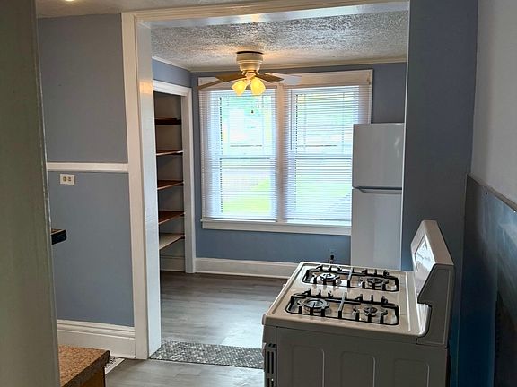 2nd image of 276 Merriman Rd #2
