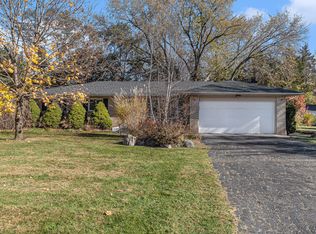 8041 Bluebird Dr, Brighton, MI 48116