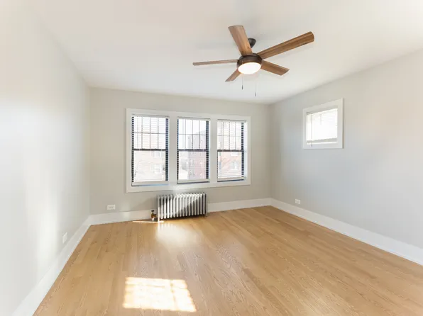 2617 1/2 W Berwyn Ave #3B, Chicago, IL 60625