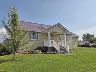 208 W Main St, Bruceton Mills, WV, 26525