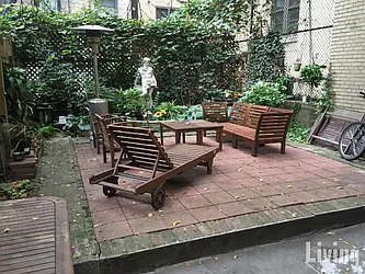 Rented by Living New York