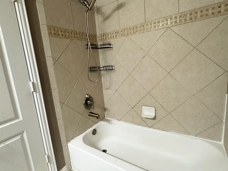 11931 Green Colling Park Dr — Photo 17