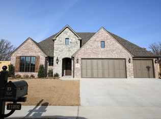 11202 S Tamarack St, Jenks, OK 74037