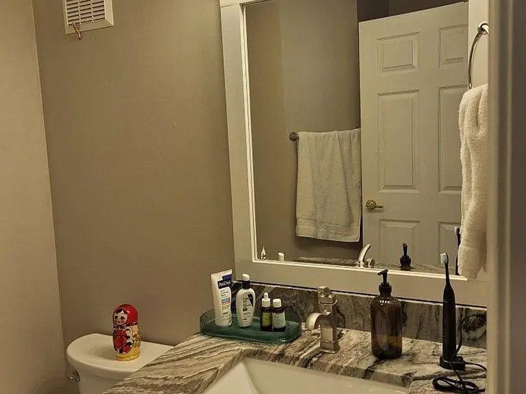 1636 Queen Anne Way — Photo 6
