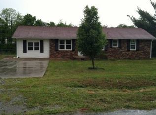 652 Mega Dr, Duncan, SC 29334