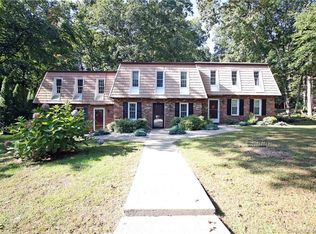 77 Scenic View Dr APT 2, Deep River, CT 06417