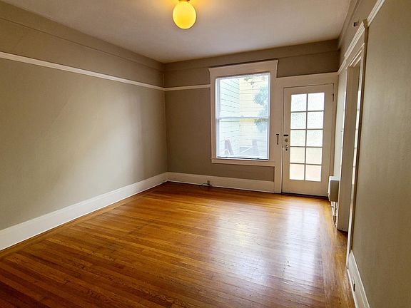 5th image of 2388 Union St APT 1