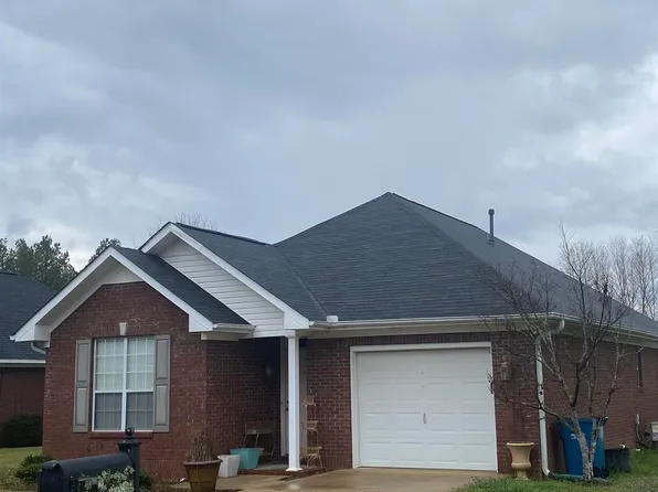 53 Holly Ln, Centreville, AL 35042