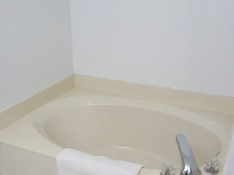 5 Atherton Cir — Photo 19