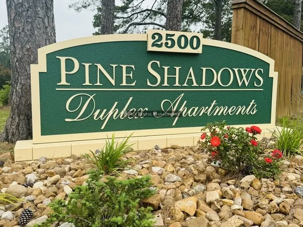 Pine Shadows Duplex Apartments