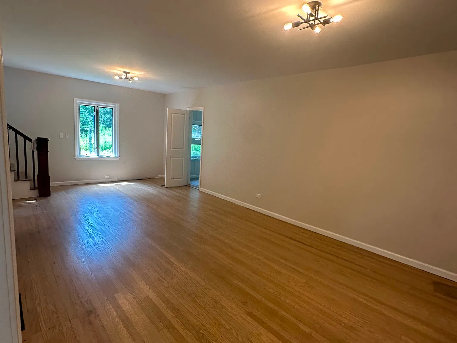 4 bed, $3,100 — Photo 2