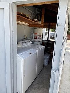 4th image of 235 1/2 S Vista Bonita Ave