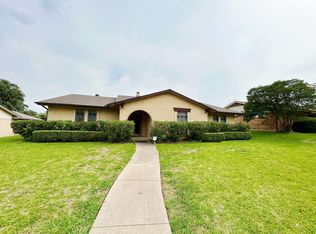 2910 Portsmouth Dr, Mesquite, TX 75149