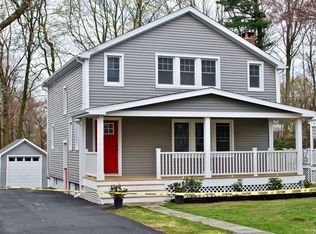 30 Eversley Ave, Norwalk, CT 06851