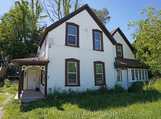 726 Berford St, South Bruce Peninsula, ON N0H 2T0