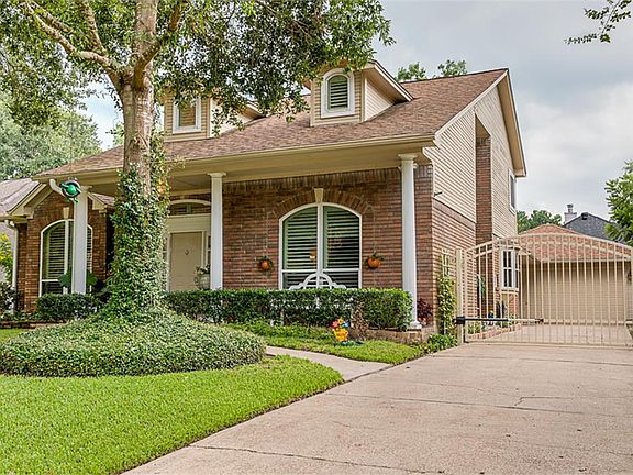 3rd image of 5447 Fern Park Dr