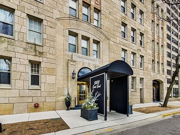 4th image of 5000 S East End Ave APT 22C