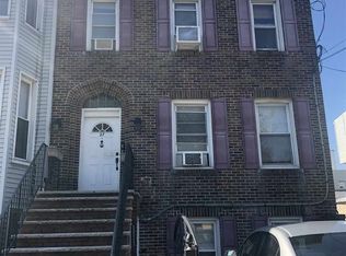 27 Lincoln St, Jersey City, NJ 07307
