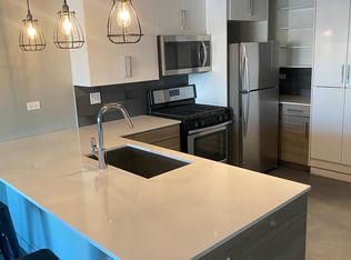 1245 N Milwaukee Ave #204, Chicago, IL 60622