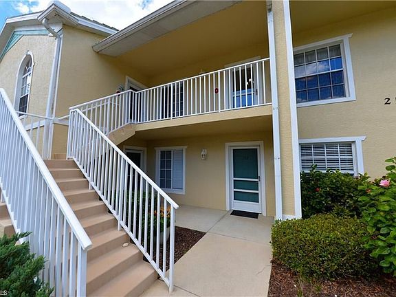 3rd image of 25746 Lake Amelia Way Unit 202