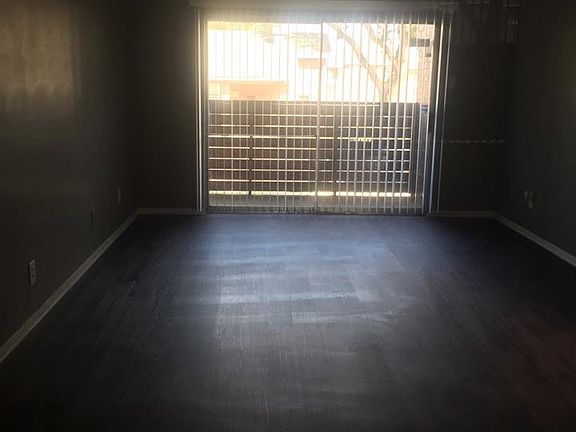 2nd image of 1624 Weyland Dr APT 1051
