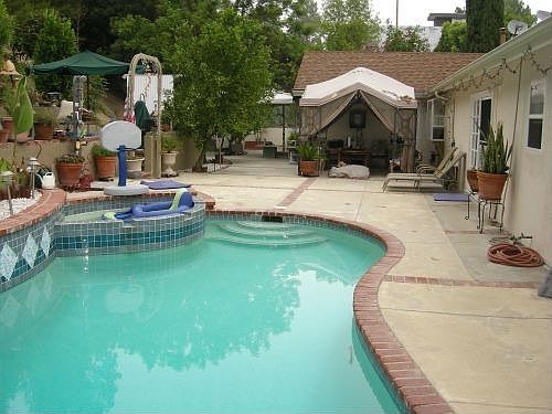 2nd image of 4511 Estrondo Dr