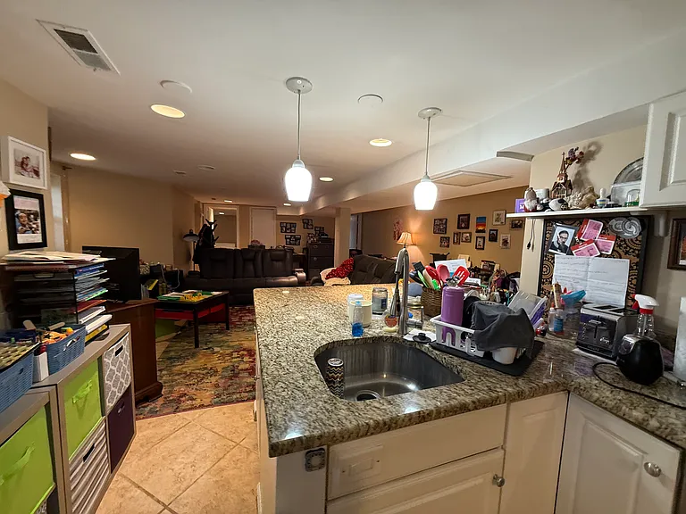 1425 Allison St NW #D — Photo 3