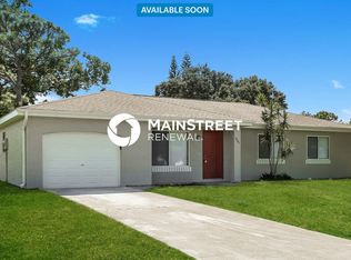 5945 Spearman Cir, North Port, FL 34287