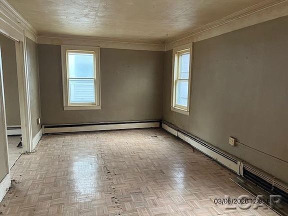5th image of 140 Greenly St