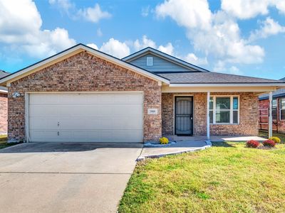 7959 Fairgrounds Ln, Fort Worth, TX, 76140