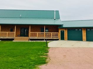 55474 Oak St, Crofton, NE 68730