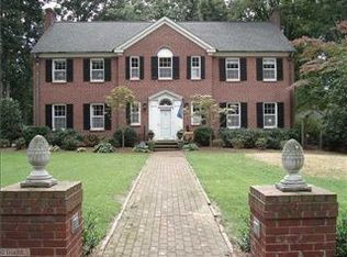 2540 Warwick Rd, Winston Salem, NC 27104