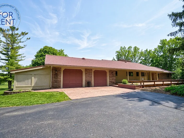 7255 E Baldwin Rd — Photo 5