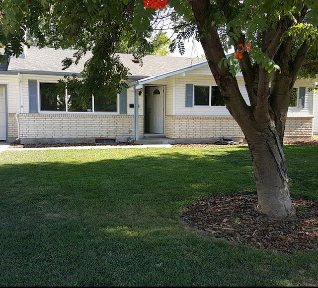1st image of 755 Terrace Dr