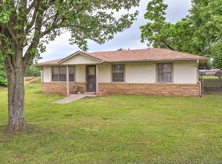803 W Hale Ave, Porter, OK 74454