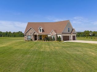 909 S Coker St, Greenwood, AR 72936