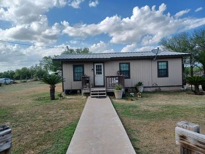 52 Colwell Rd, Hebbronville, TX, 78361