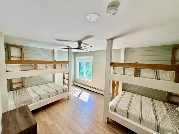(undisclosed Address), West Burke, VT 05871