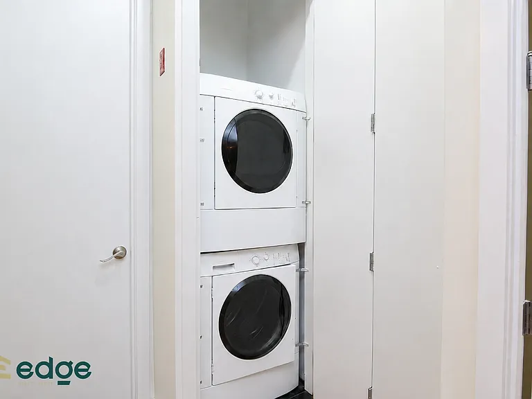 694 Franklin Ave #3A — Photo 13