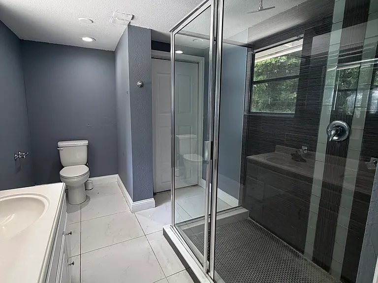5415 Lori Dr S — Photo 19